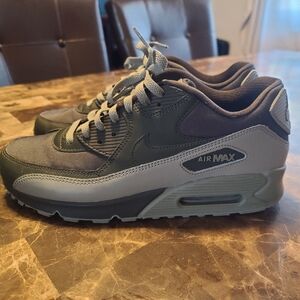 Nike Air Max Men's Dark Gray Sneakers